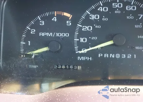 1995 Chevrolet Suburban K1500 из США, поврежденный, VIN 1GNFK16K6SJ332595